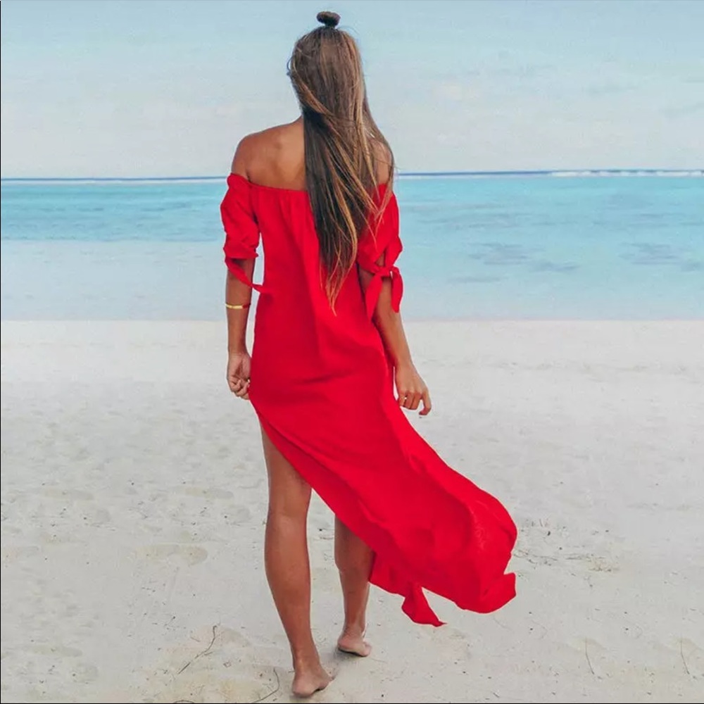 Beautiful red cover up - Picture 3 of 4